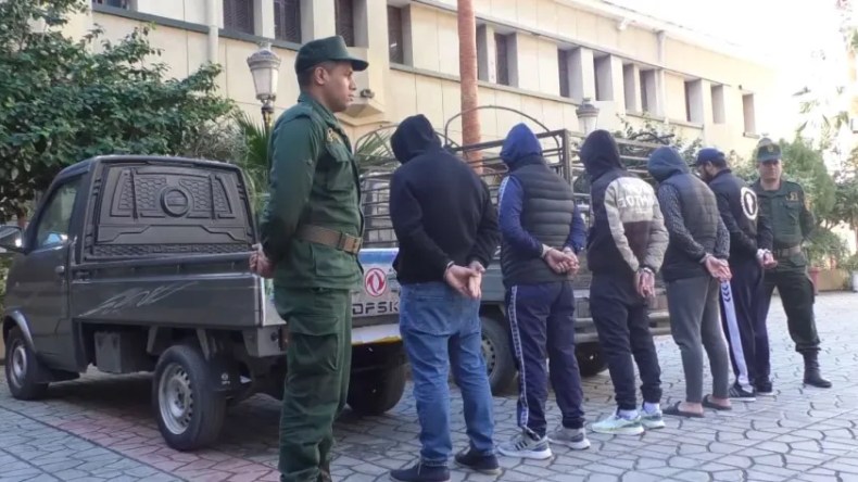 الدرك الوطني يفكك عصابة إجرامية متخصصة في سرقة السيارات بالعاصمة (فيديو)