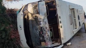 قالمة.. انقلاب حافلة تحمل 45 تلميذا