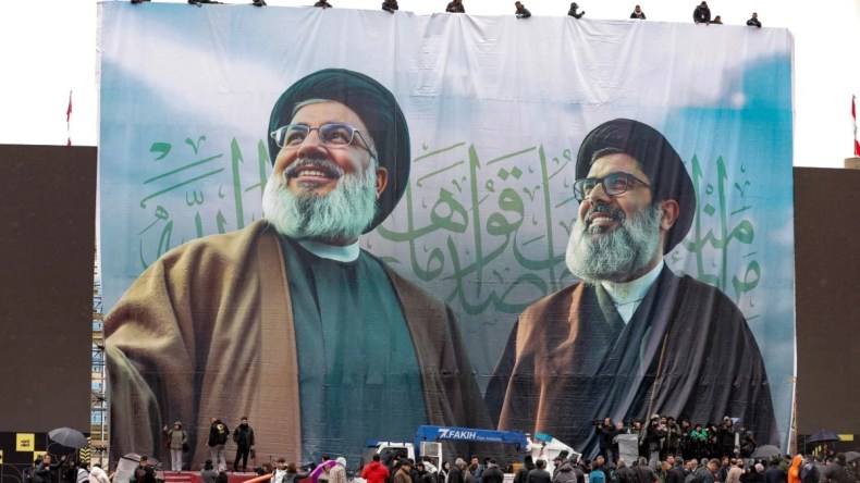 بعد أشهر من اغتيالهما.. حزب الله يُشيع جثماني “نصر الله” و”صفي الدين”