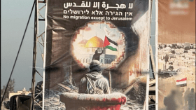 “لا هجرة إلا للقدس”.. حماس ترد بحزم على خطط ترامب