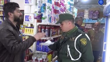 الدرك الوطني يقوم بخرجات ميدانية لمراقبة المحلات التجارية مع اقتراب شهر رمضان