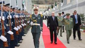 وصول الرئيس تبون إلى تيبازة لتدشين محطة تحلية مياه البحر “فوكة 2” (فيديو)