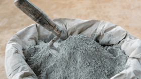 وزير الصناعة يستعجل إعادة بعث مشروع مصنع الإسمنت في الجلفة