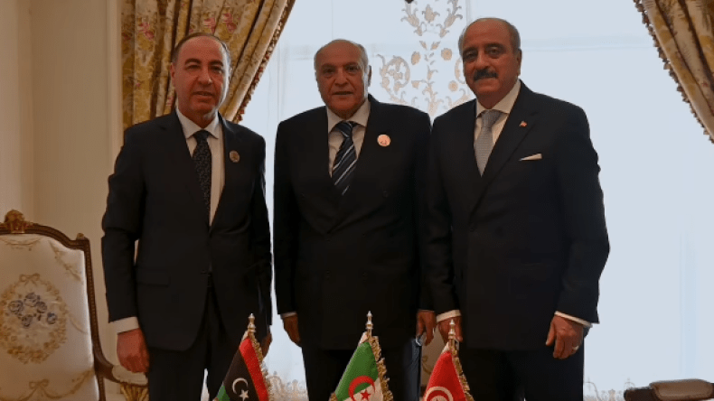 اجتماع ثلاثي لوزراء خارجية الجزائر وتونس وليبيا