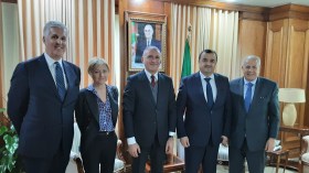 عرقاب يستقبل وفدًا من شركة إيني الإيطالية لتعزيز التعاون الطاقوي