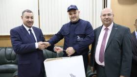 ترقية بطل الأمانة.. وزير النقل يُكرم عون الأمن عبد الرحمن بن قرطبي