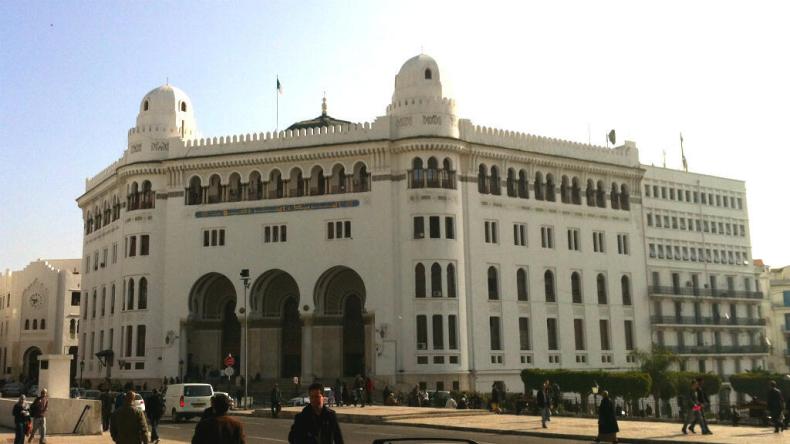 نحو إعادة تأهيل البريد المركزي بالجزائر العاصمة