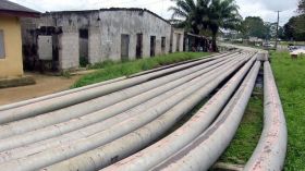 معضلة جديدة تمنع نيجيريا من رفع إنتاجها للنفط