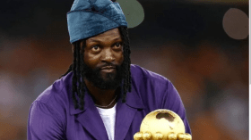 بسبب تقليله من شأن كأس إفريقيا.. أديبايور يرد بقوة على نجم سابق لليفربول