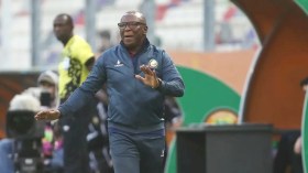 مدرب الموزمبيق يعرف الملاعب الجزائرية.. وانهزم أمام بوقرة