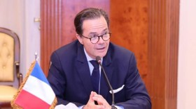 لهذه الأسباب ترفض فرنسا سحب سفيرها من الجزائر!