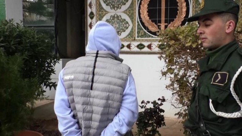 توقيف امرأة بتهمة انتحال صفة طبيبة في بئر مراد رايس (فيديو)