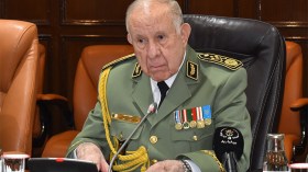 الجيش بقدراته سيجعل الجزائر قوية ومنتصرة على أعدائها