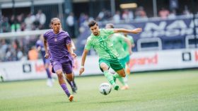 لِهذا السبب غاب عمورة