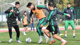 ماضوي يتحوّل إلى “بسيكولوغ”.. يشحن لاعبيه ويُصرُّ على نقاط شبيبة القبائل