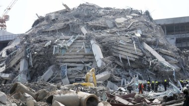 Deux séismes de magnitudes 7,7 et 6,4 secouent le Myanmar