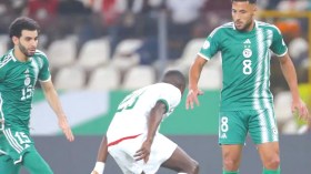 الغيابات تجبر بيتكوفيتش على تقديم أفكار جديدة في خط الوسط