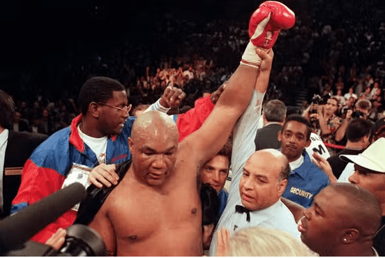 La légende de la boxe, George Foreman, est mort