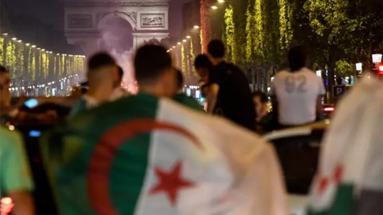 منظمات حقوقية تندد بالتضييق الذي تتعرض له الجالية الجزائرية
