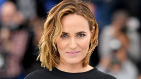 ممثلة شهيرة تنتقد السياسيين الفرنسيين لصمتهم حيال هذه القضايا الحساسة!