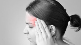 لا قهوة ولا مسكّنات.. تناول هذه الفاكهة لتتخلص من الصداع!