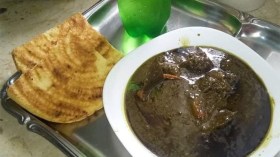 “الملوخية” تتسيّد المائدة العنابية في أول أيام رمضان