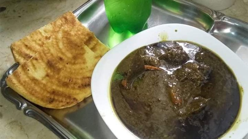 “الملوخية” تتسيّد المائدة العنابية في أول أيام رمضان