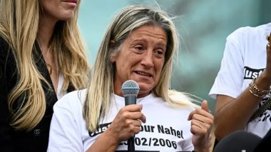 La mère de “Nahel” dit ne jamais pardonner au policier qui a tué son fils