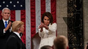 هكذا علقت بيلوسي على خطاب ترامب بشأن “عودة أميركا” و”ازدهار الشرق الأوسط”  