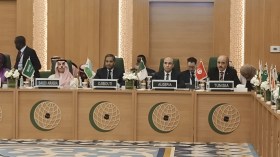 الجزائر تُرافع من أجل الالتزام بموقف إسلامي موحد رافض للتهجير     