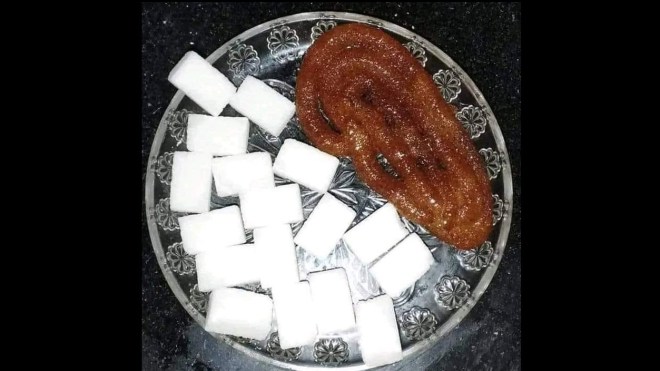 تعرّف على كمية السكر في الخبز الأبيض والحلويات الرمضانية