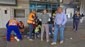 حيفا.. قتلى وجرحى صهاينة في عملية طعن وإطلاق نار بمحطة حافلات