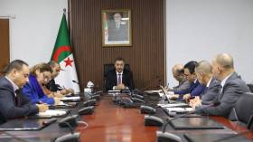 سعيود يترأس اجتماعا تقنيا لإنشاء شركة مختصة في النقل الجوي الداخلي