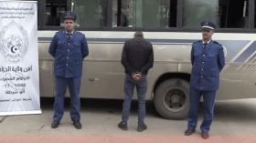 بعد تداول فيديو يظهر قيامه بمناورات خطيرة.. توقيف سائق حافلة الكاليتوس (فيديو)