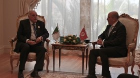 عطاف يبحث مع نظيره التونسي التحديات التي تواجه القضية الفلسطينية