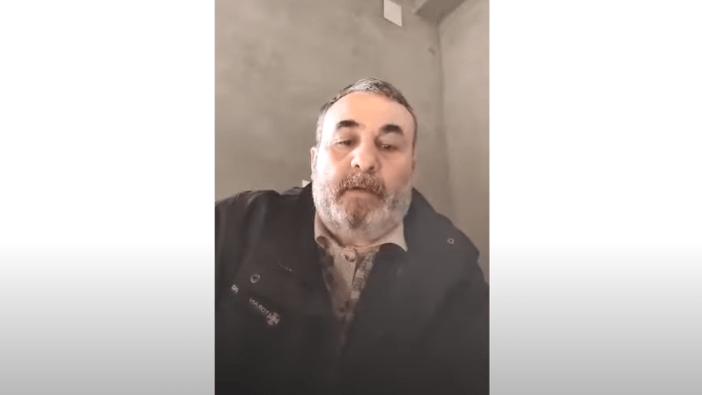 مجيد بلعباسي يتبرأ من أفعال أخيه أكسال