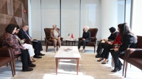 مولوجي تتحادث مع نظيرتها التركية بنيويورك