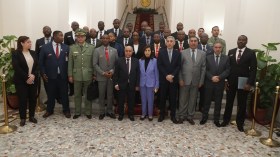 وفد من كلية الدفاع الوطني بأبوجا يزور مجلس الأمة