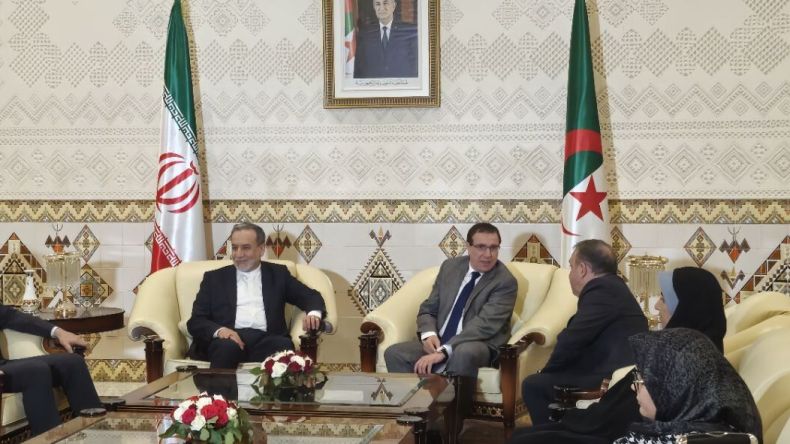 وزير الخارجية الإيراني يصل إلى الجزائر في زيارة رسمية
