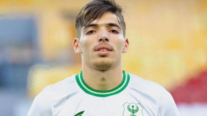 دغموم يرفض عرض الزمالك ويستمر مع المصري