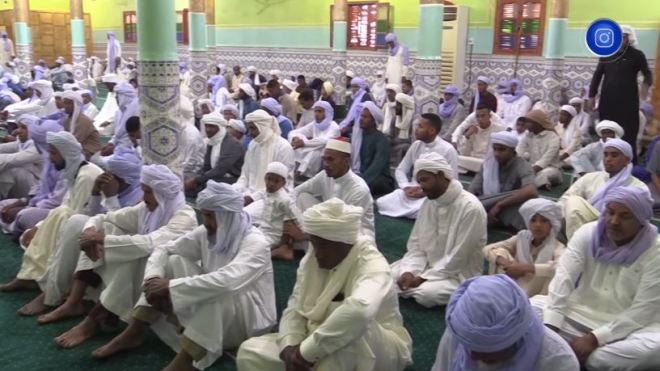 أدرار: دورة رجال البلاد عادة متجذرة في العيد لربط الحاضر بالماضي