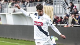 يانيس زواوي يريد اللعب للمنتخب الجزائري