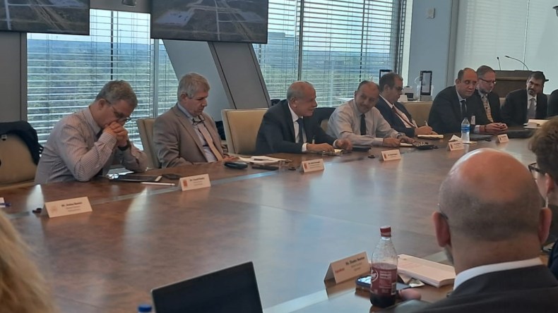 سوناطراك تعقد جلسة عمل مع مسؤولي “إكسون موبيل” الأمريكية