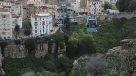 بعد توقف دام 6 سنوات.. “التليفريك” يعود للعمل في قسنطينة