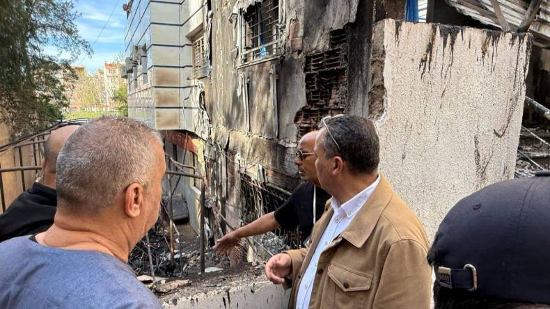 حريق في المركز التقني لاتصالات الجزائر باولاد فايت (صور)