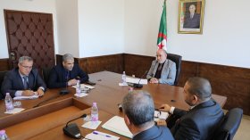 بلمهدي يترأس لقاء تحضيري لموسم حج 2025