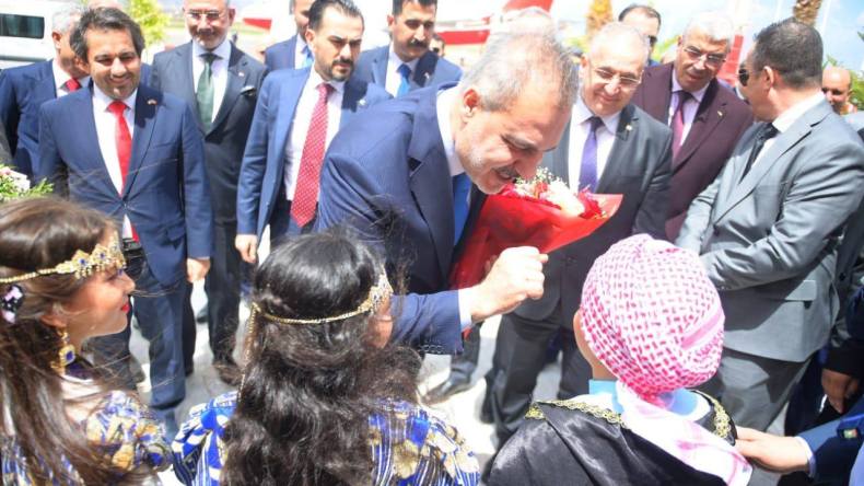 وزير الخارجية التركي يدشّن المقر الجديد لقنصلية بلاده في وهران