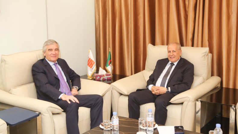مشاريع جديدة في صناعة النفط والغاز والطاقات المتجددة بين الجزائر وإسبانيا