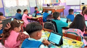 وزارة التربية: تجهيز 3270 مدرسة بالألواح الإلكترونية