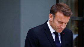 الإليزي: ماكرون يقرر استدعاء السفير الفرنسي لدى الجزائر للتشاور
